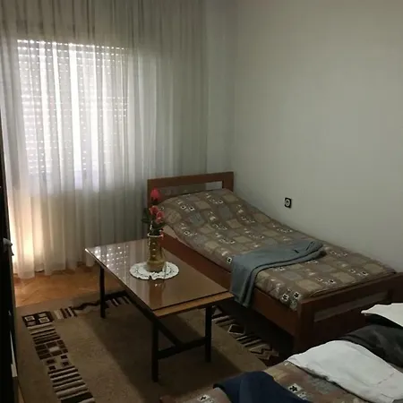 In Lisice * Skopje