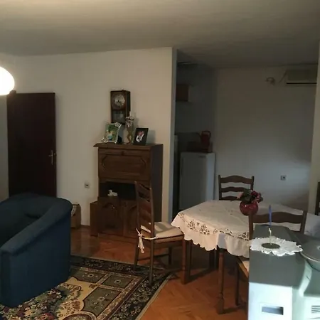 Apartament In Lisice Skopje